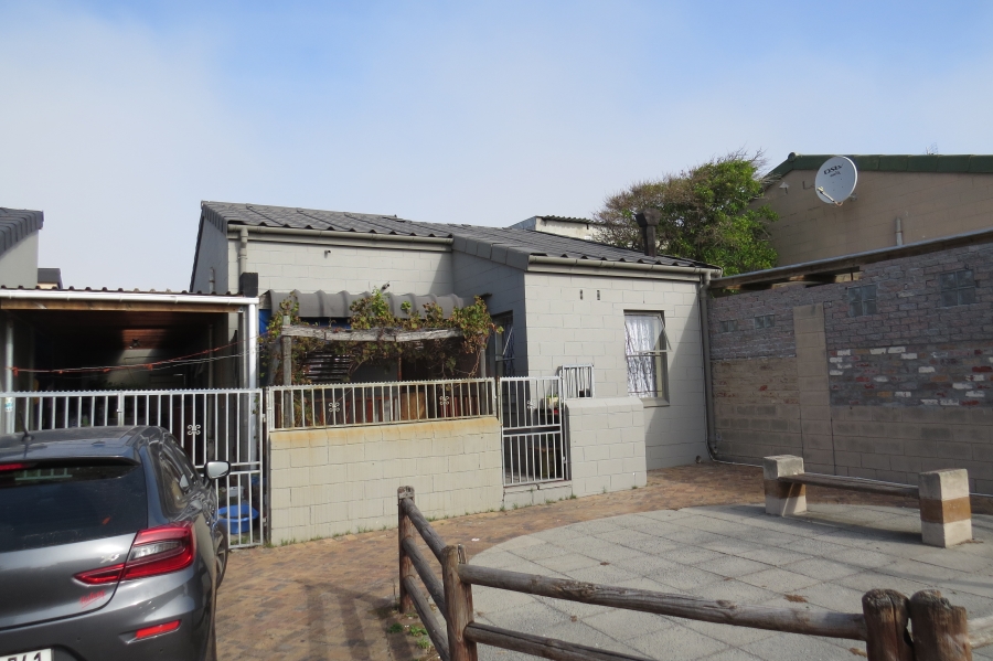 3 Bedroom Property for Sale in Mitchells Plain Western Cape